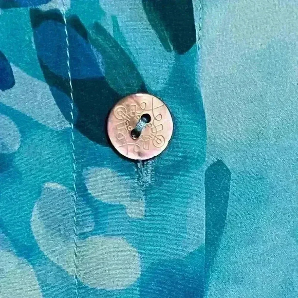 Soft Surroundings Blue Watercolor Floral Pribt Silk Blouse Size Small - Picture 6 of 12